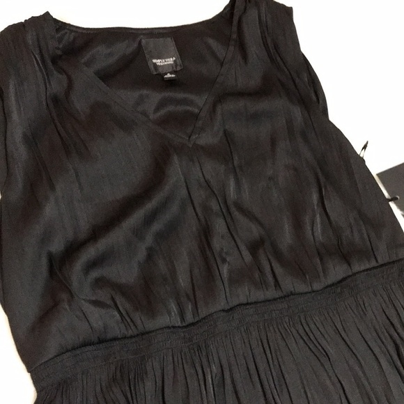 Simply Vera Vera Wang V-Neck Smocked Dress Small - Picture 11 of 14